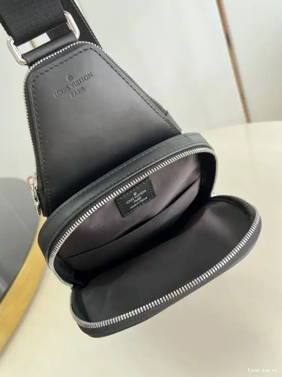First bag ru NM Slingbag VUITTON LOUIS Avenue 0622